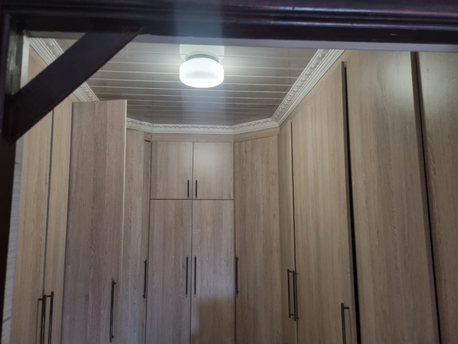 To Let 4 Bedroom Property for Rent in Flora Park Limpopo