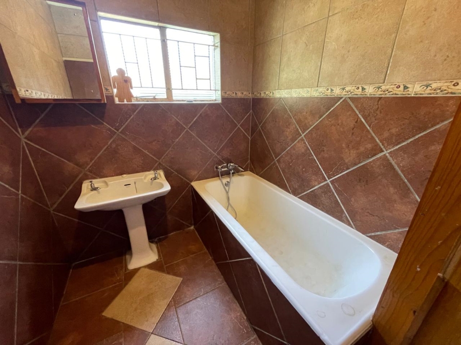 To Let 4 Bedroom Property for Rent in Capricorn Limpopo