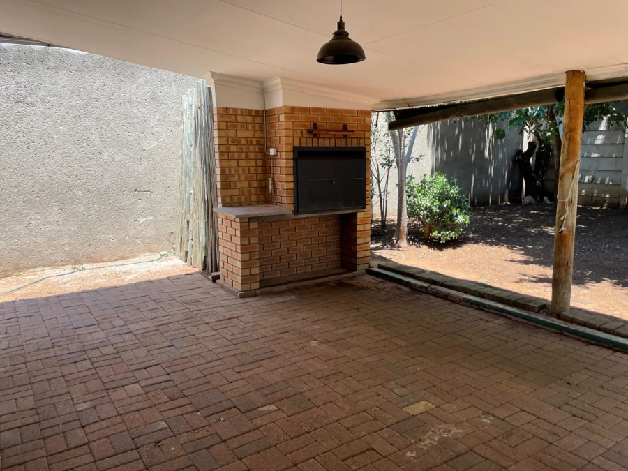 To Let 4 Bedroom Property for Rent in Capricorn Limpopo