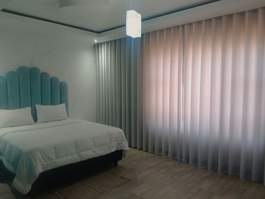 6 Bedroom Property for Sale in Bendor Limpopo