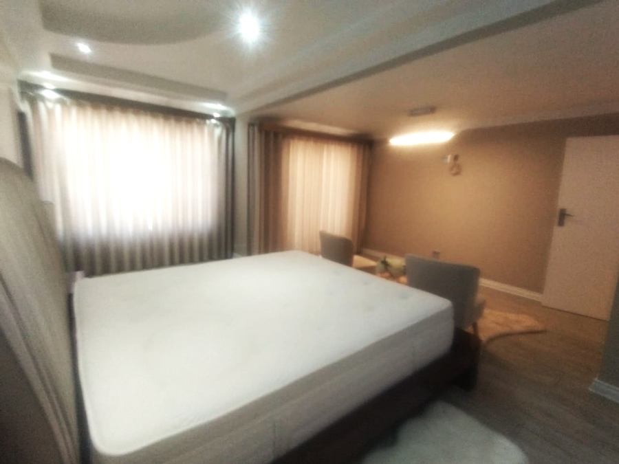 6 Bedroom Property for Sale in Bendor Limpopo