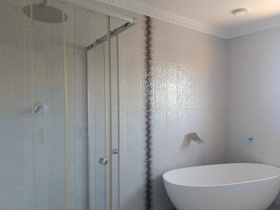 6 Bedroom Property for Sale in Bendor Limpopo