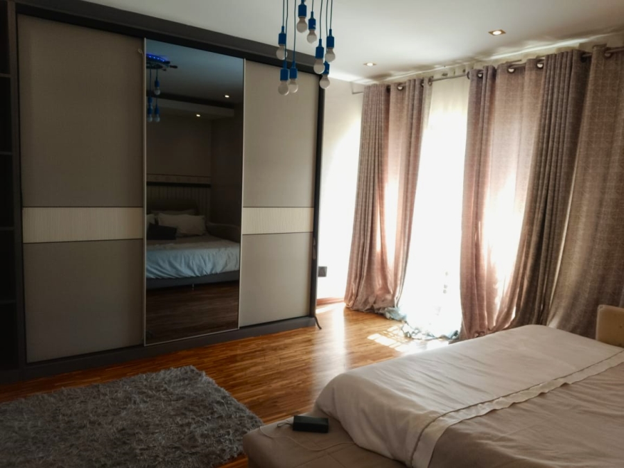 5 Bedroom Property for Sale in Woodhill Estate Limpopo