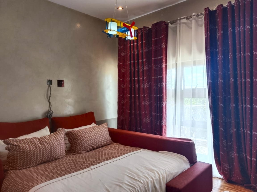 5 Bedroom Property for Sale in Woodhill Estate Limpopo