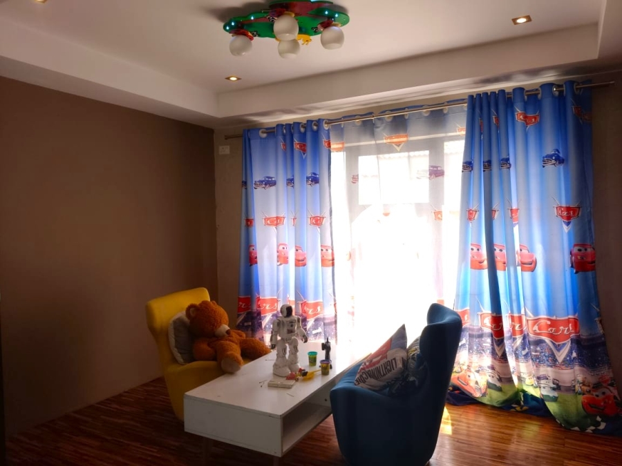 5 Bedroom Property for Sale in Woodhill Estate Limpopo