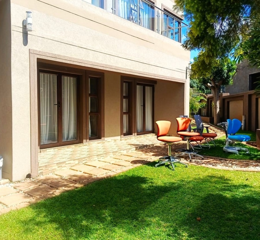 5 Bedroom Property for Sale in Woodhill Estate Limpopo