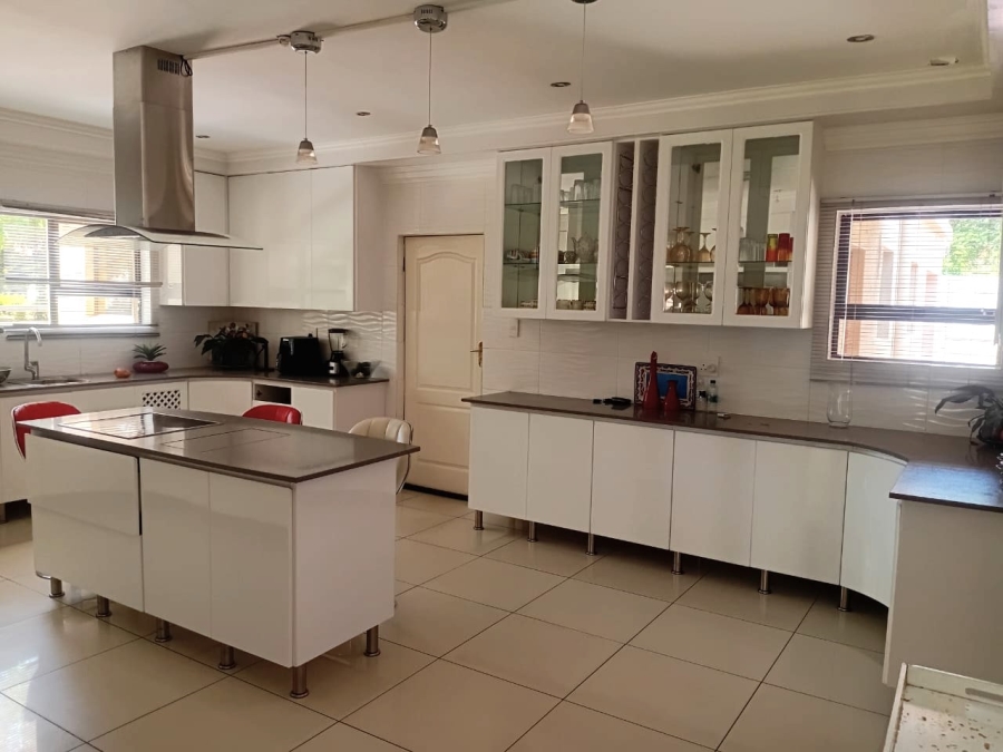 6 Bedroom Property for Sale in Bendor Limpopo