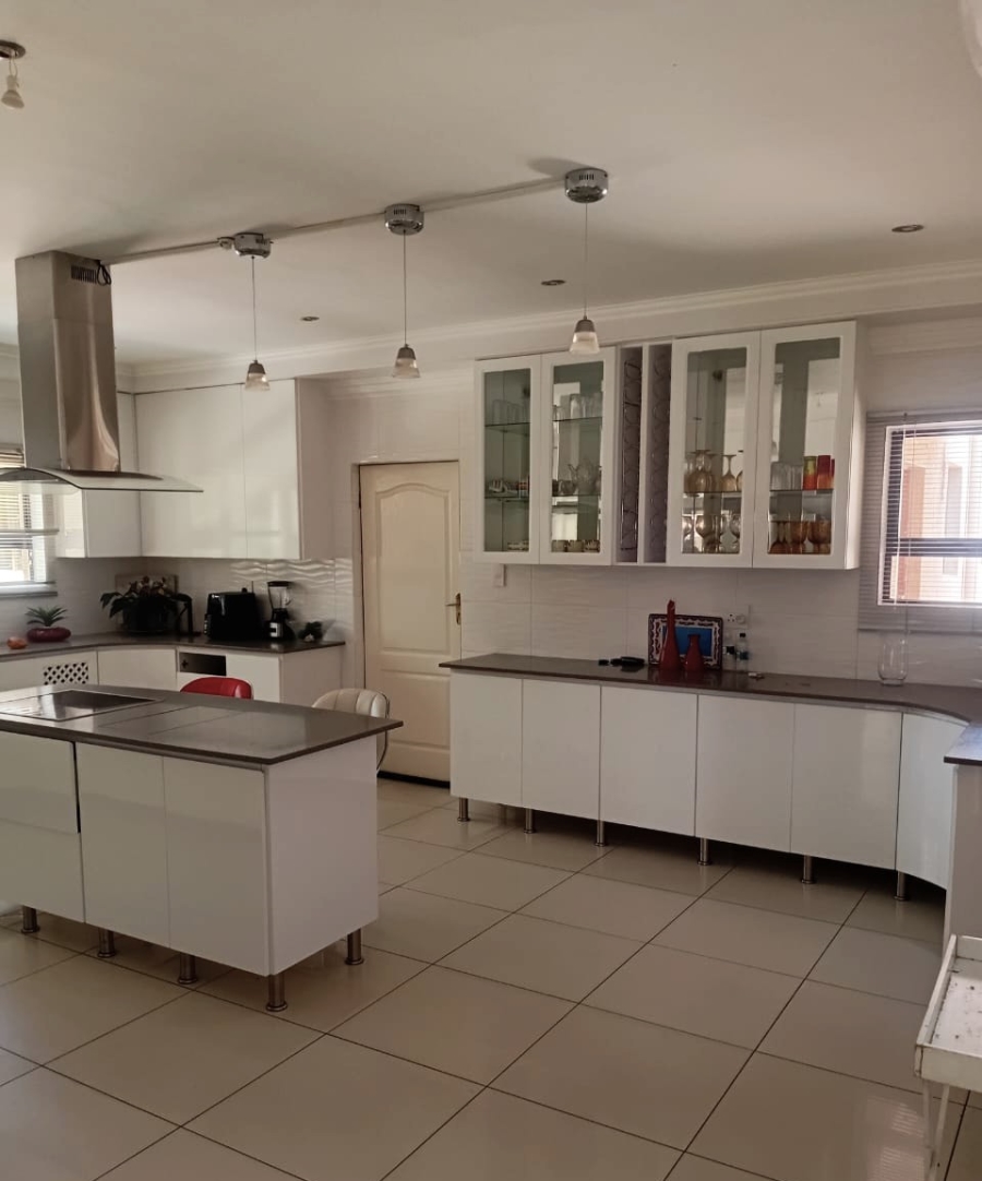 6 Bedroom Property for Sale in Bendor Limpopo