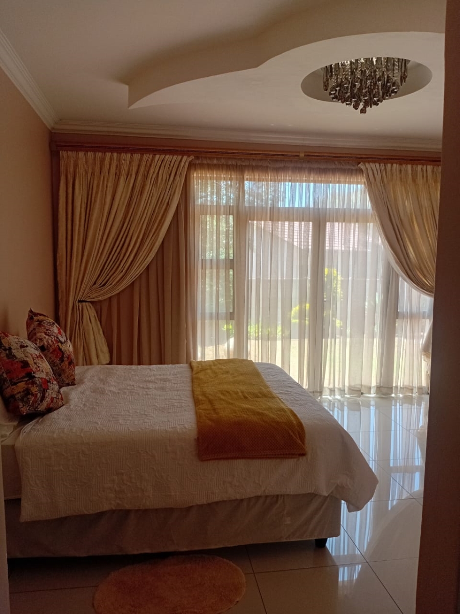 6 Bedroom Property for Sale in Bendor Limpopo