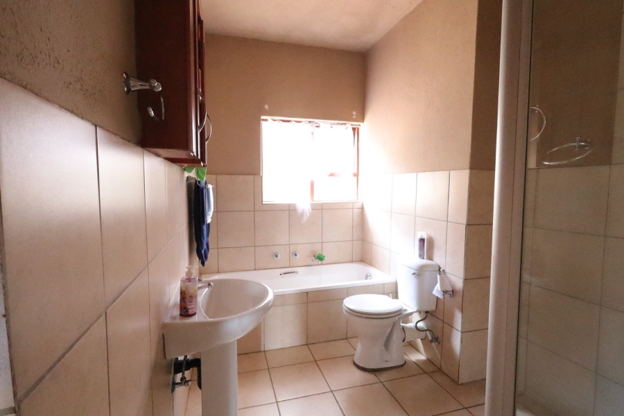 2 Bedroom Property for Sale in Thornhill Limpopo