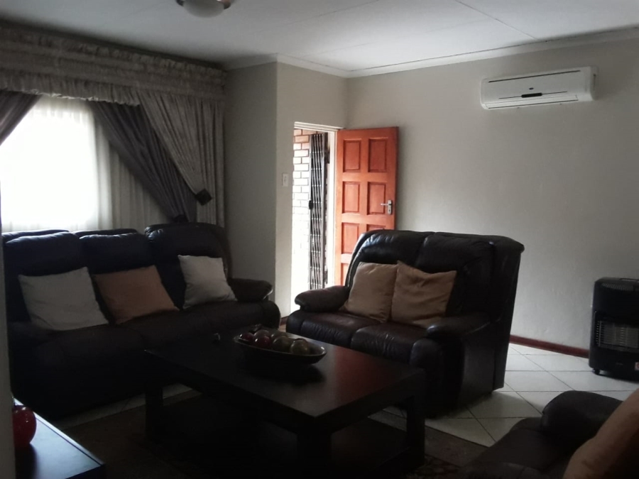 3 Bedroom Property for Sale in Waterberry Country Estate Limpopo