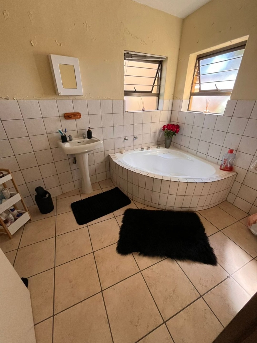 2 Bedroom Property for Sale in Penina Park Ext 1 Limpopo