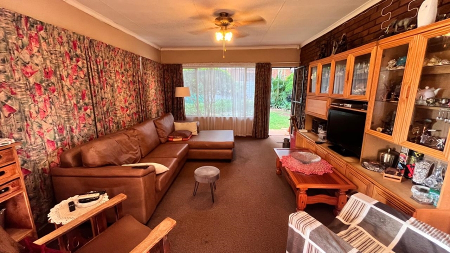 3 Bedroom Property for Sale in Fauna Park Limpopo