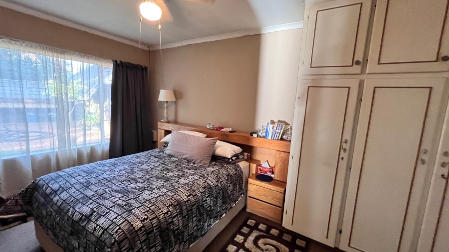 3 Bedroom Property for Sale in Fauna Park Limpopo