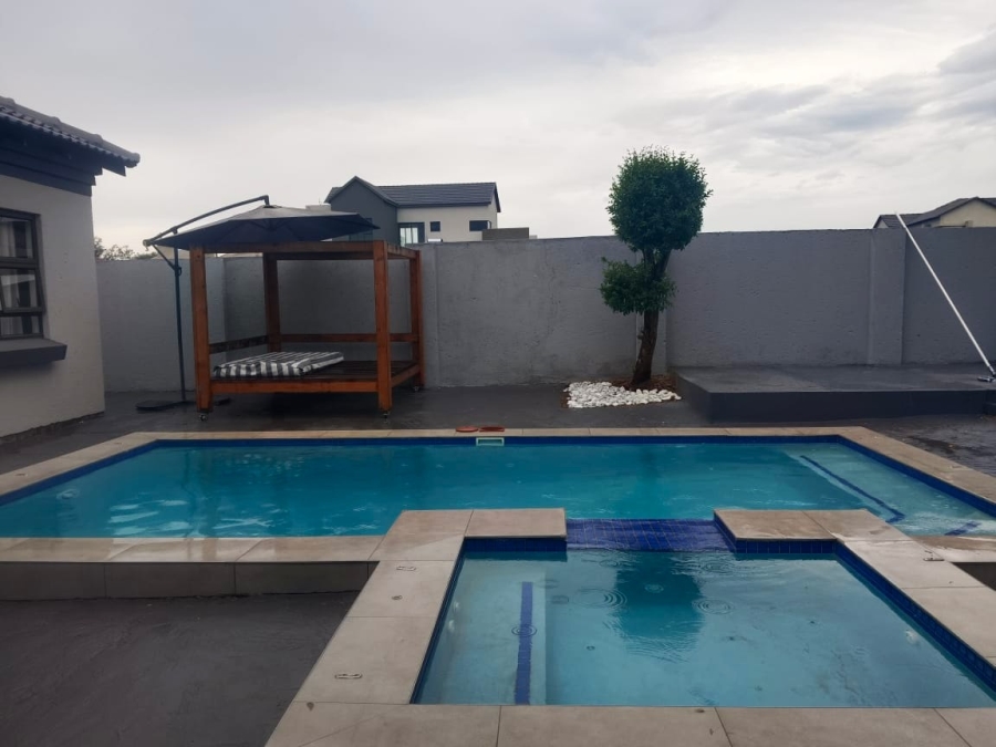 4 Bedroom Property for Sale in Bendor Limpopo