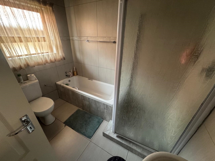 3 Bedroom Property for Sale in Bendor Limpopo