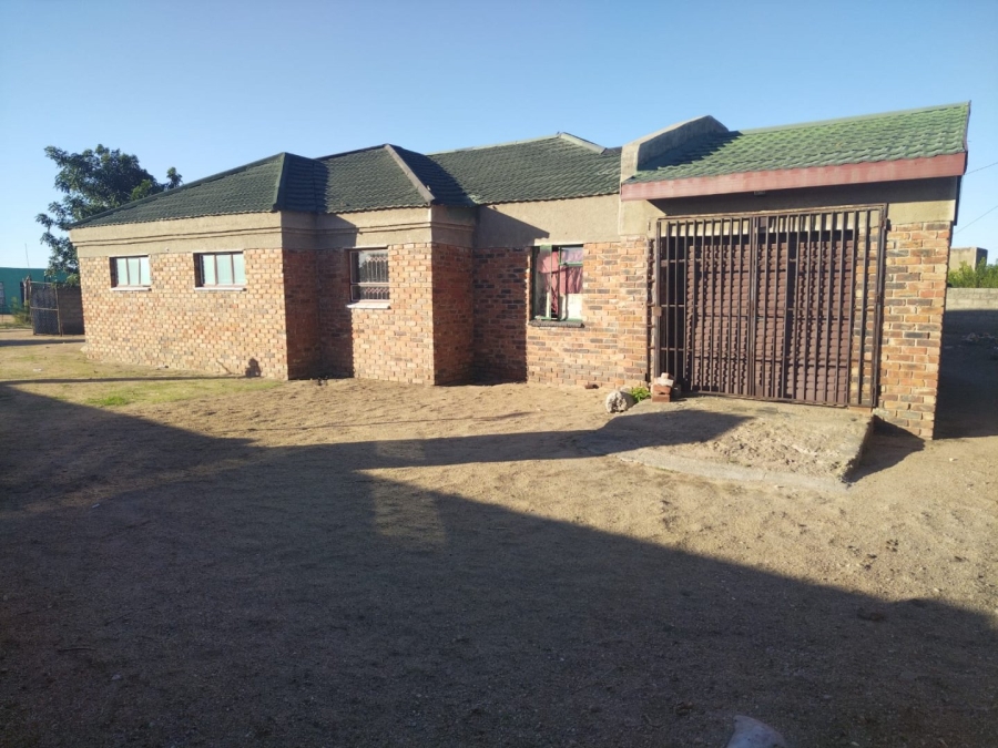 3 Bedroom Property for Sale in makgofe Limpopo