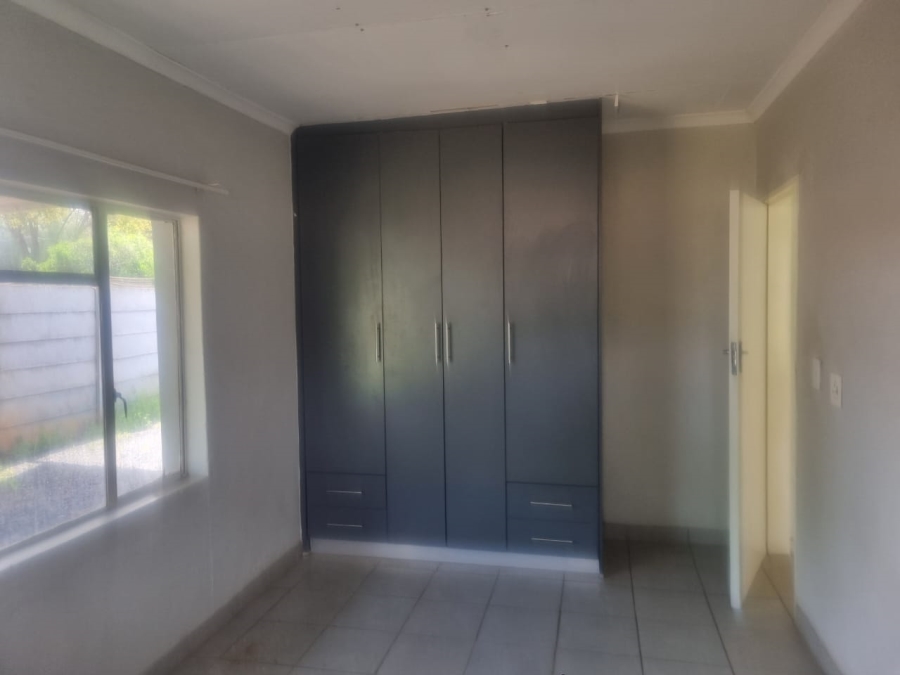 To Let 5 Bedroom Property for Rent in Capricorn Limpopo