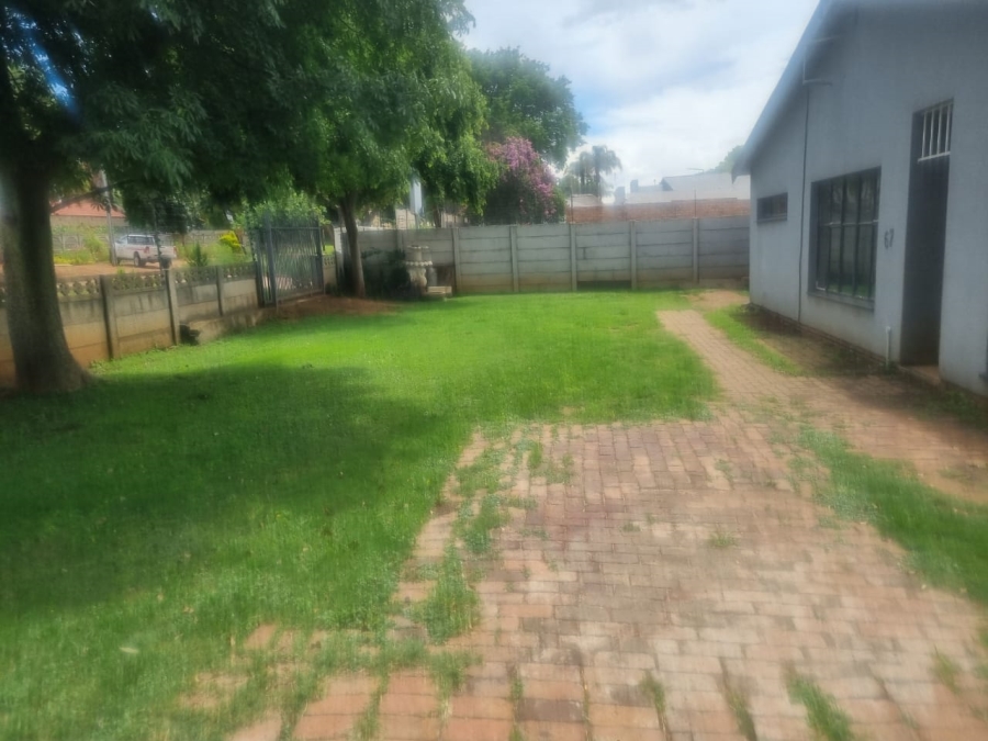 To Let 5 Bedroom Property for Rent in Capricorn Limpopo