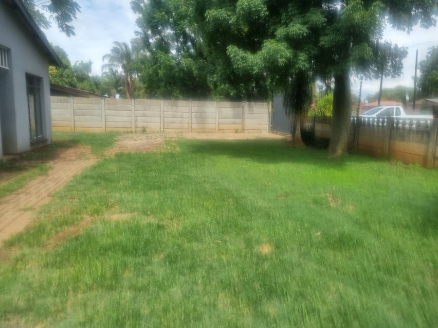 To Let 5 Bedroom Property for Rent in Capricorn Limpopo