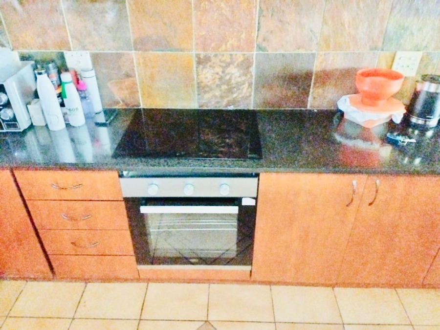 To Let 3 Bedroom Property for Rent in Annadale Limpopo