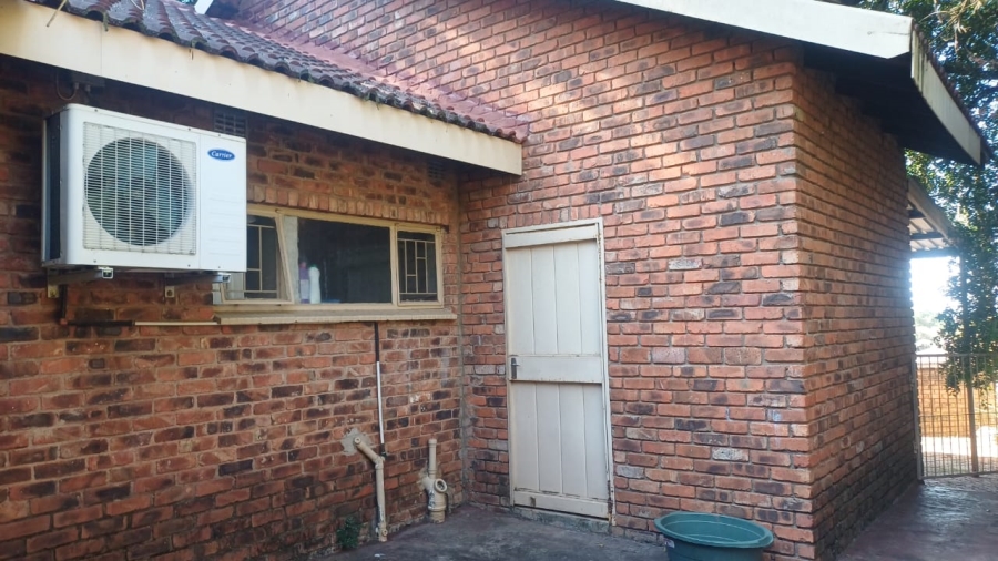 4 Bedroom Property for Sale in Aquapark Limpopo