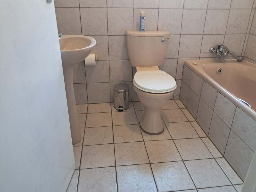 To Let 2 Bedroom Property for Rent in Bendor Limpopo