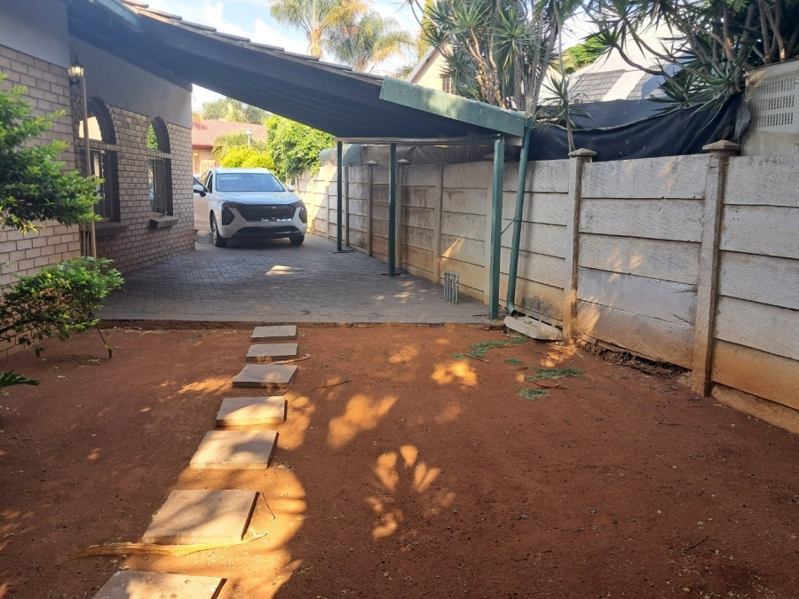 To Let 2 Bedroom Property for Rent in Bendor Limpopo
