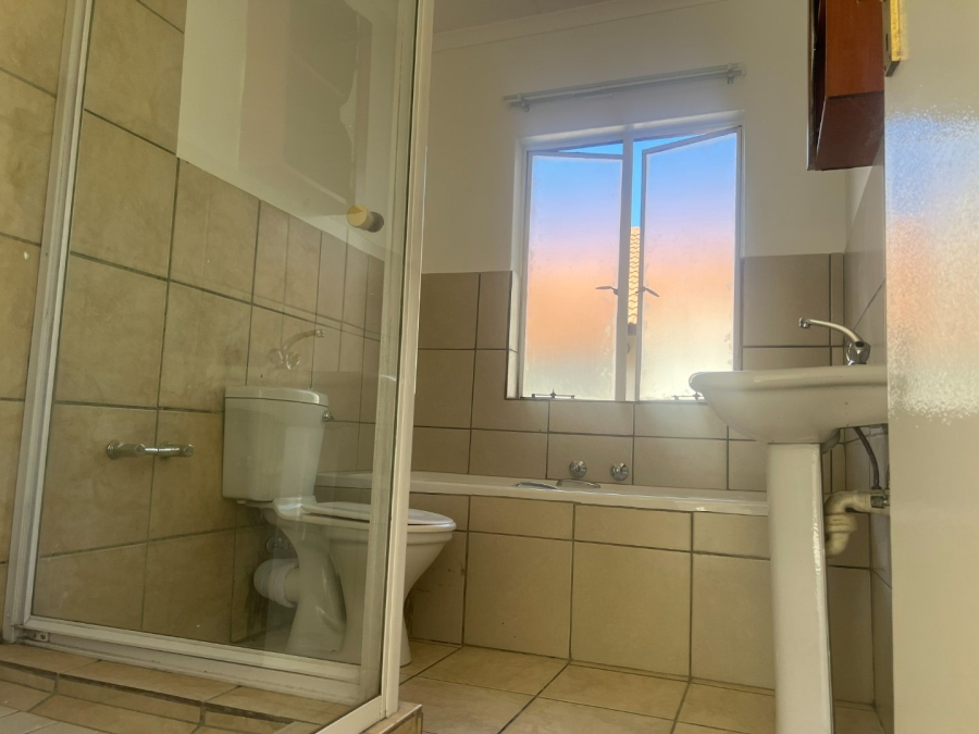 3 Bedroom Property for Sale in North View Estate Limpopo