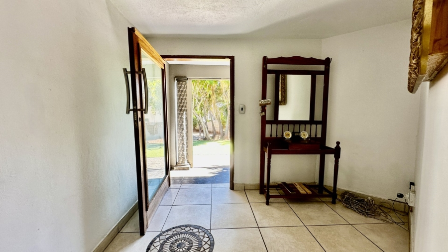 7 Bedroom Property for Sale in Bendor Limpopo