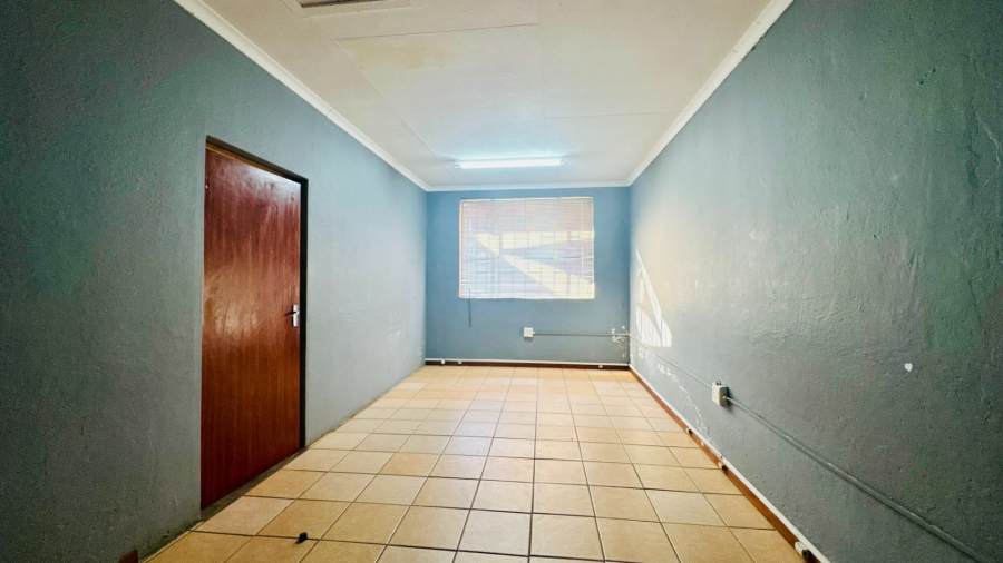 To Let commercial Property for Rent in Polokwane Central Limpopo