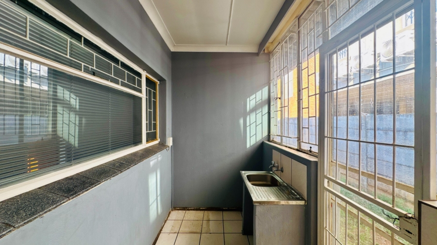 To Let commercial Property for Rent in Polokwane Central Limpopo