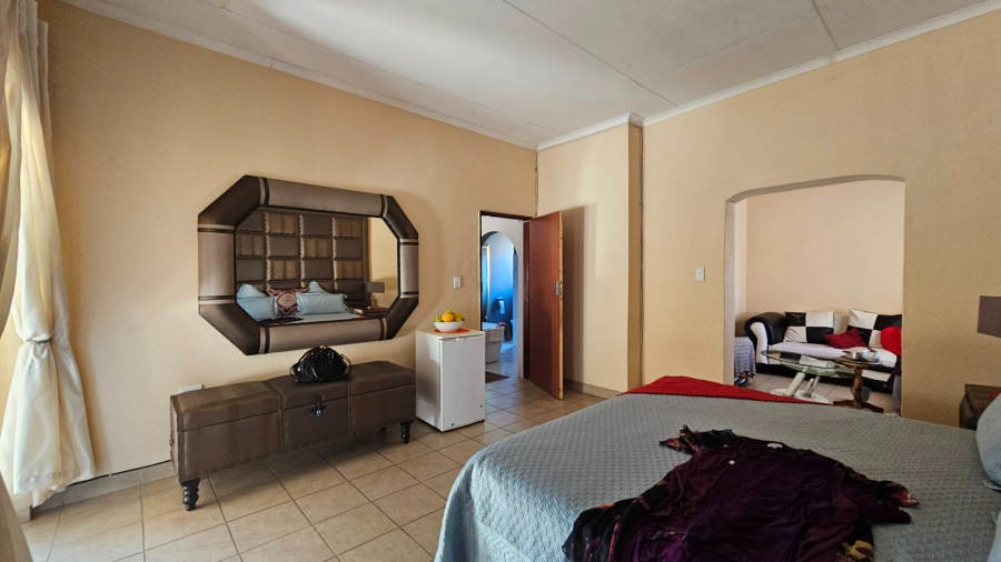 4 Bedroom Property for Sale in Flora Park Limpopo