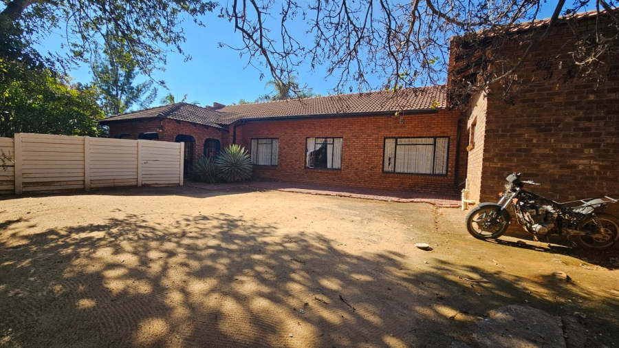 4 Bedroom Property for Sale in Flora Park Limpopo