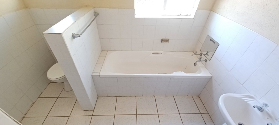 3 Bedroom Property for Sale in Fauna Park Limpopo