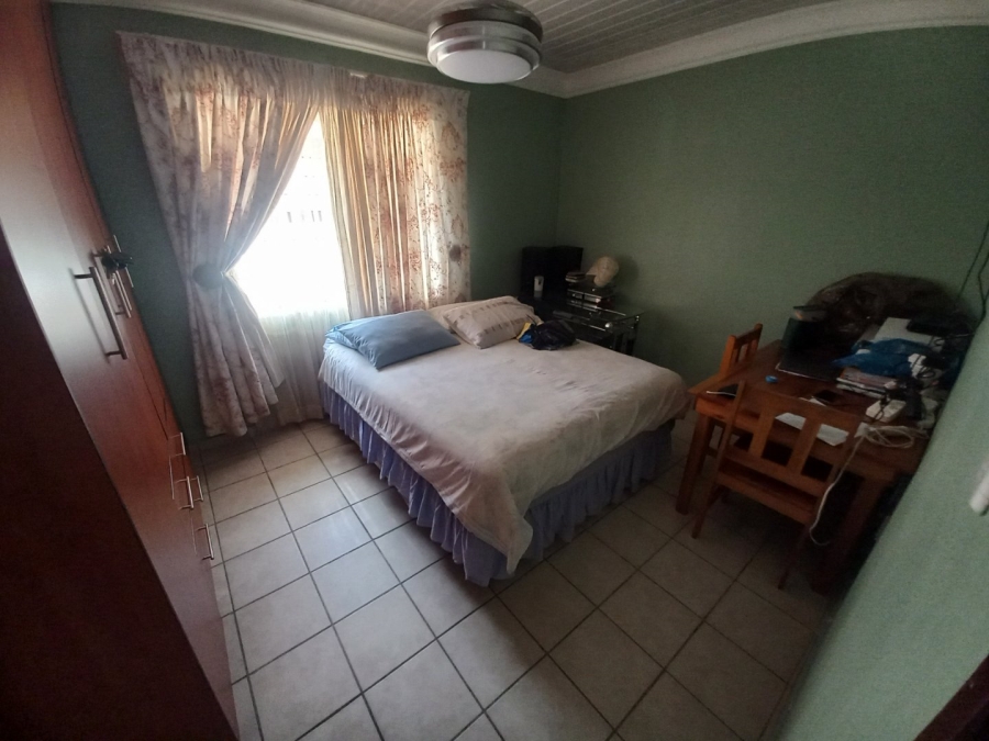 2 Bedroom Property for Sale in Polokwane Central Limpopo