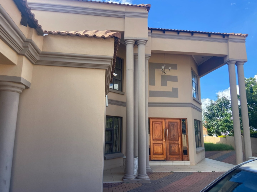 5 Bedroom Property for Sale in Celtic Meadows Limpopo