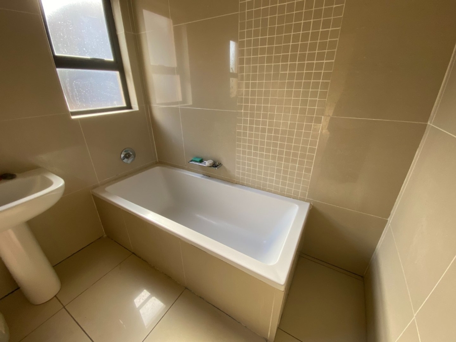 5 Bedroom Property for Sale in Celtic Meadows Limpopo