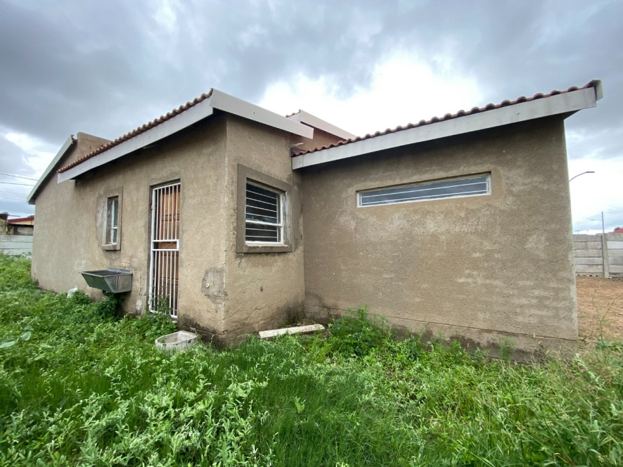 3 Bedroom Property for Sale in Seshego C Limpopo
