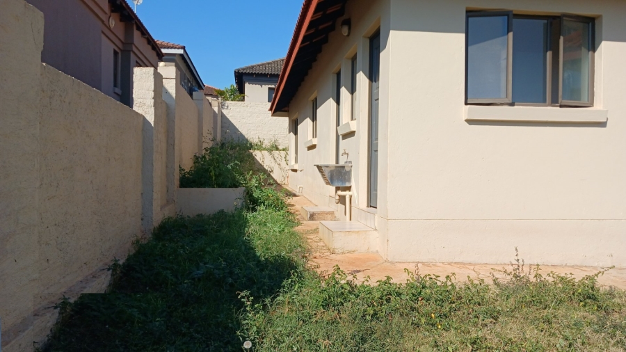 To Let 4 Bedroom Property for Rent in Golden Acres Estate Limpopo