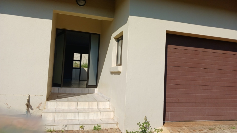 To Let 4 Bedroom Property for Rent in Golden Acres Estate Limpopo
