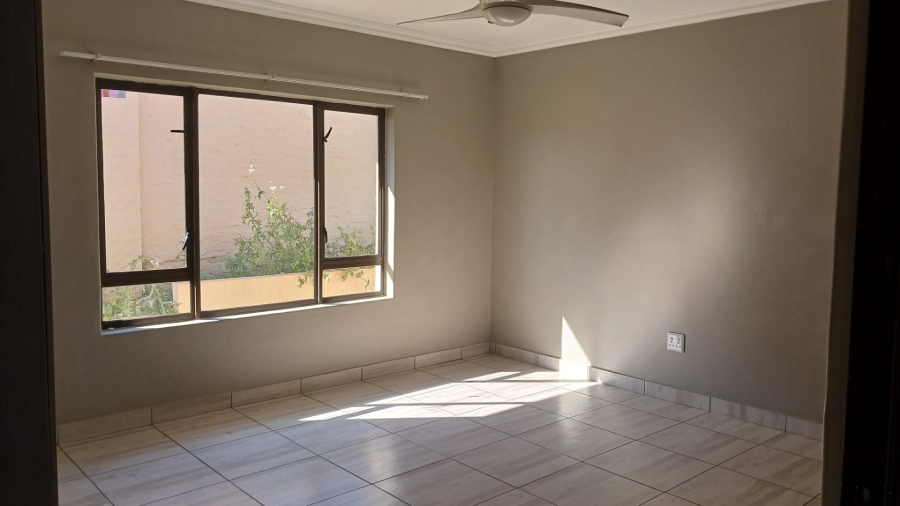 To Let 4 Bedroom Property for Rent in Golden Acres Estate Limpopo