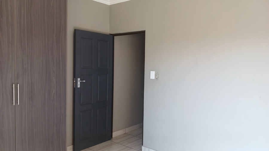 To Let 4 Bedroom Property for Rent in Golden Acres Estate Limpopo