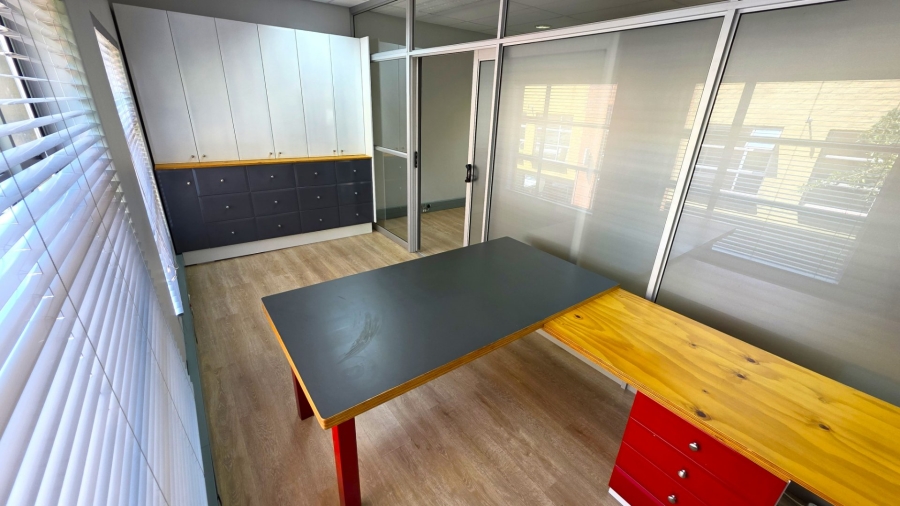 Commercial Property for Sale in Hampton Court Limpopo