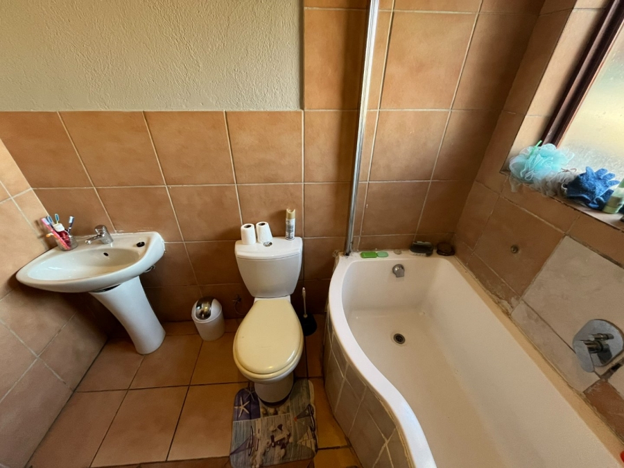 3 Bedroom Property for Sale in Annadale Limpopo