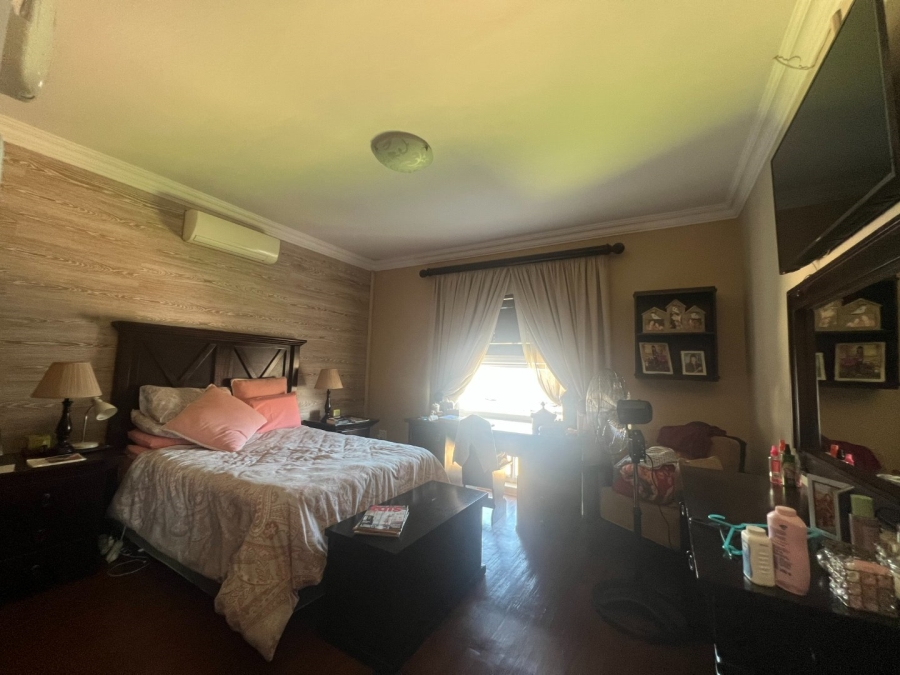 5 Bedroom Property for Sale in Eagles Crest Limpopo