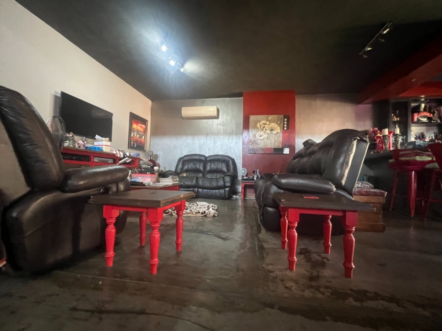 5 Bedroom Property for Sale in Eagles Crest Limpopo