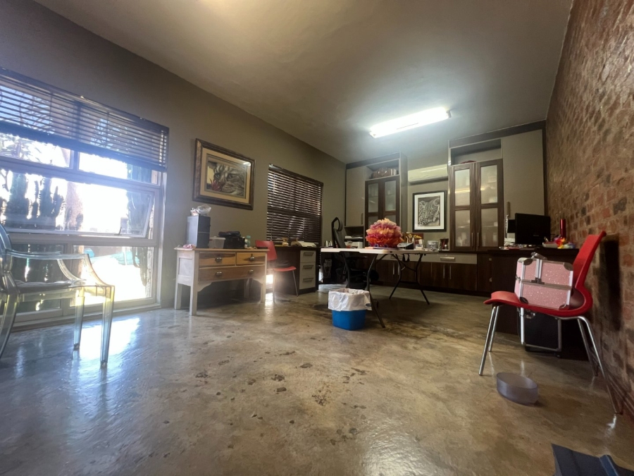 5 Bedroom Property for Sale in Eagles Crest Limpopo