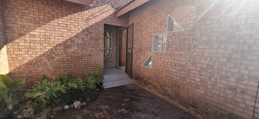 To Let 3 Bedroom Property for Rent in Bendor Ext 17 Limpopo
