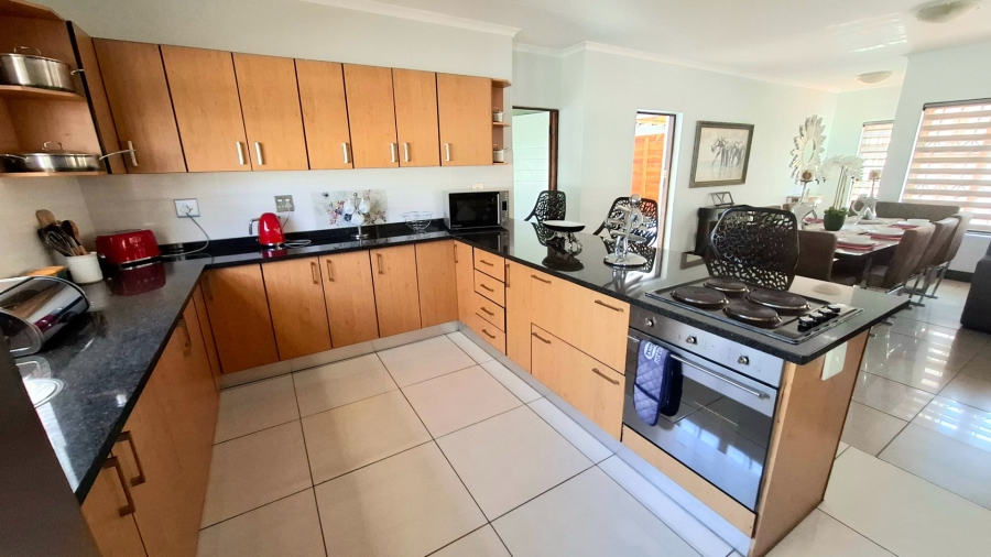 To Let 3 Bedroom Property for Rent in Bendor Limpopo